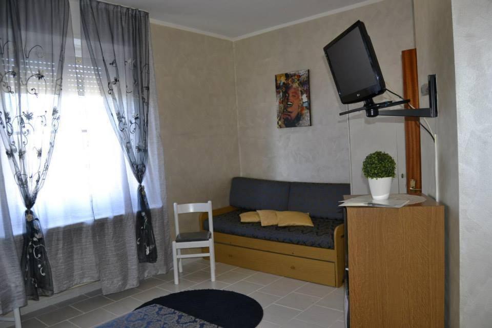 Hotel Eden Osio Sotto Chambre photo