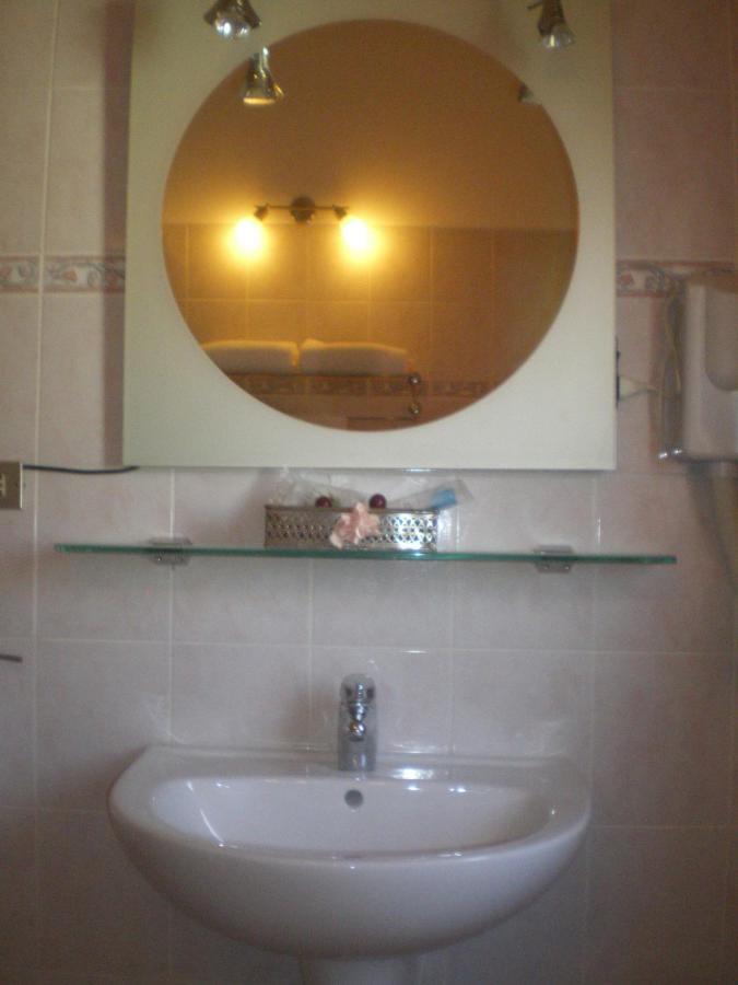 Hotel Eden Osio Sotto Chambre photo