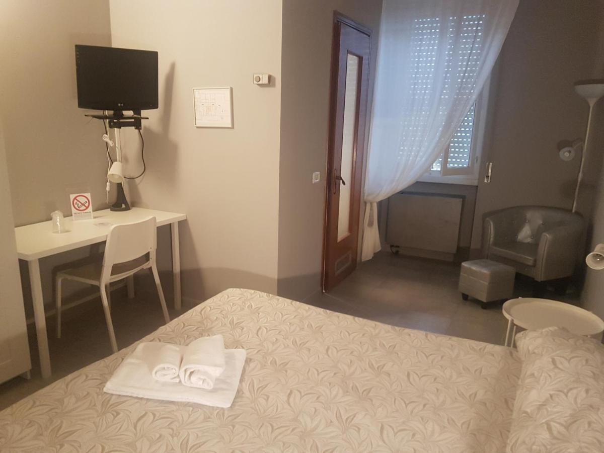 Hotel Eden Osio Sotto Extérieur photo